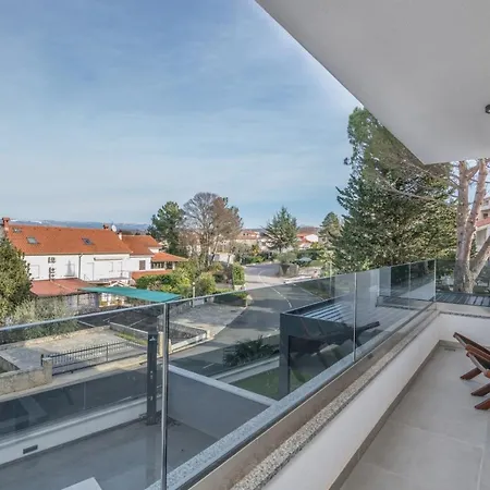 Apartments Elle Luxury Vantacici Malinska Exterior photo