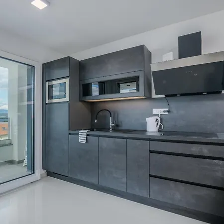 Apartments Elle Luxury Vantacici Malinska Room photo