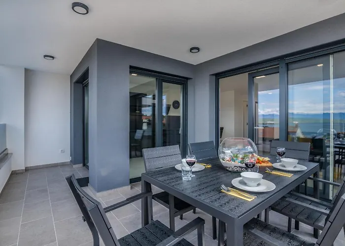 Apartments Elle Luxury Vantacici