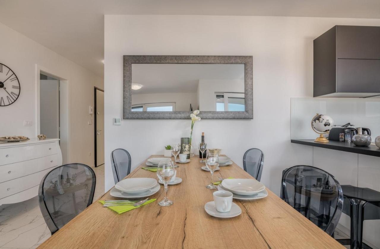Apartment Elle Luxury Vantacici Malinska