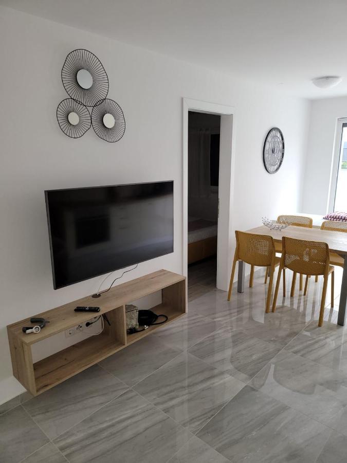 Apartment Elle Luxury Vantacici *