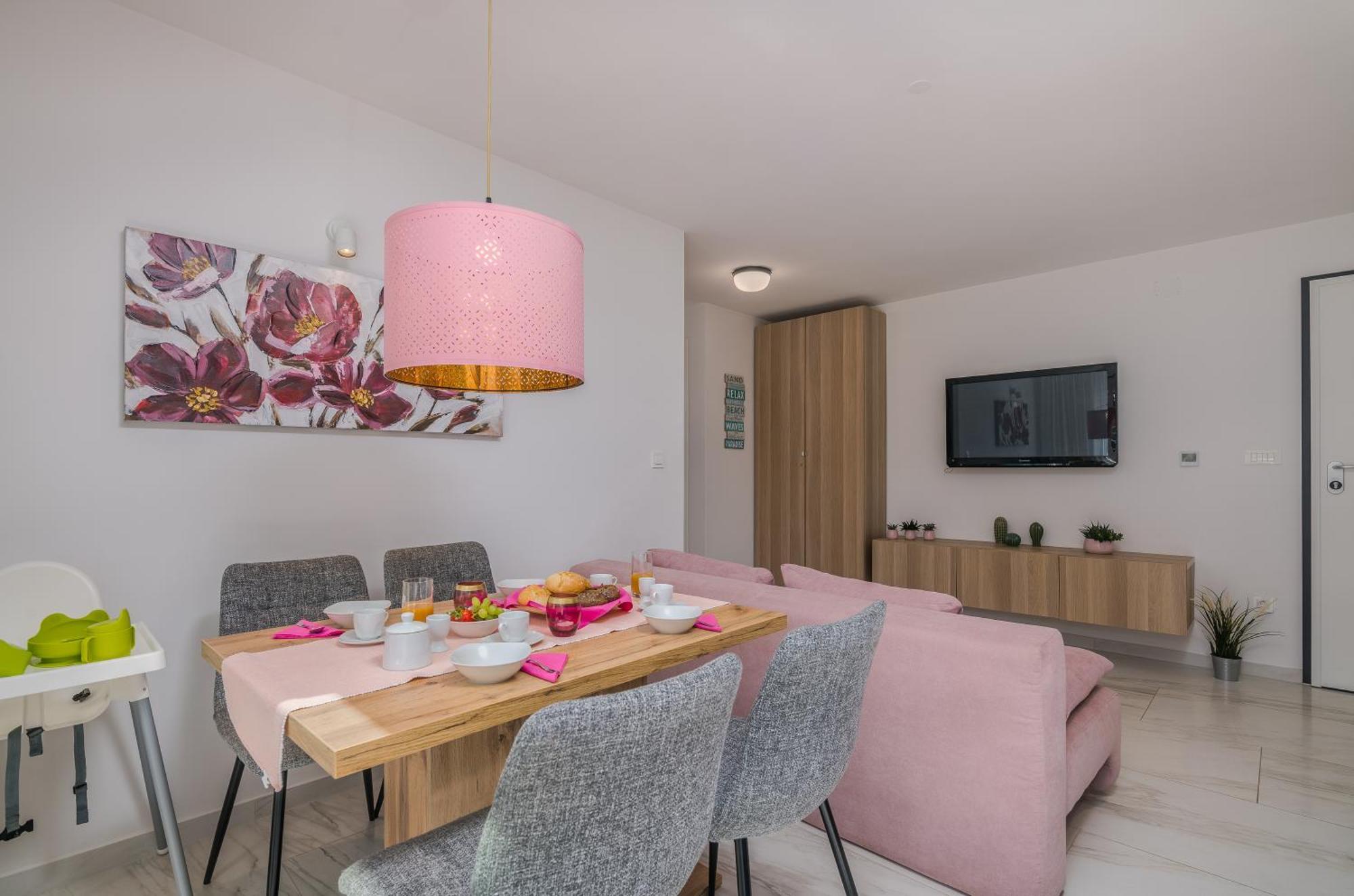 Apartment Elle Luxury Vantacici